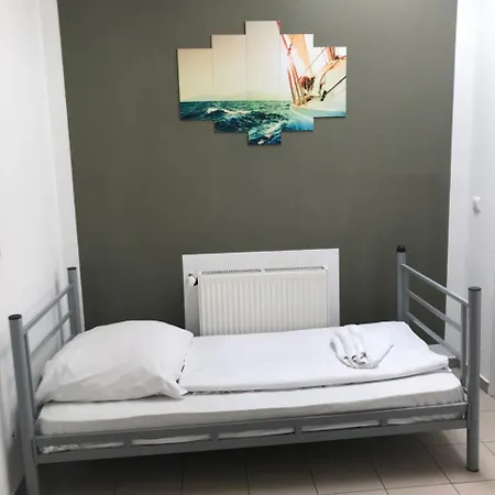 Moji Sieversstrasse Hotel