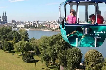 Moji Sieversstrasse 酒店