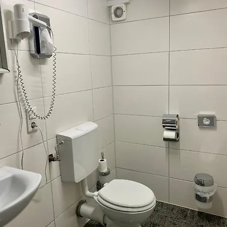 Hotel Moji Sieversstrasse Cologne